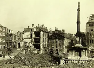 Plazas: Destroyed Vienna 1944-1946 - Bomb damage at