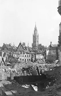 Destructions: Destructions in Munich after an Allied air attack, 1944