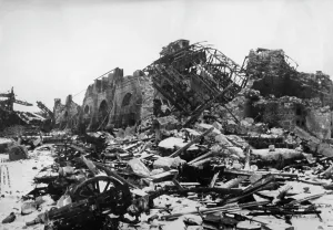 Feodosia: Destructions in the port of Feodosia, 1942