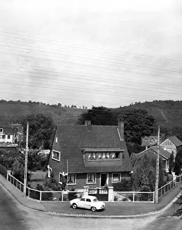 Detached: DETACHED HOUSE 1962