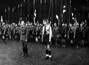 Dames: Deutsches Jungvolk at roll call, 1933
