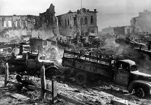 Cadvances: Devastated city, 1942