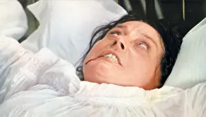 Isabella: TO THE DEVIL A DAUGHTER