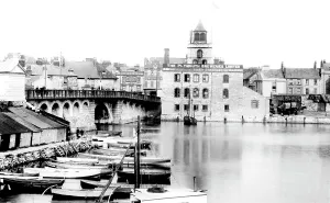 Halfpenny: Devonport, Halfpenny Bridge 1904