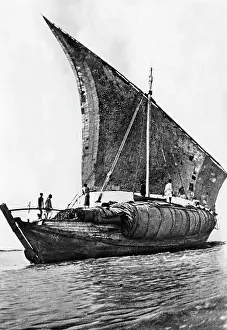 Baghdad: Dhow on the Tigris, ca. 1930