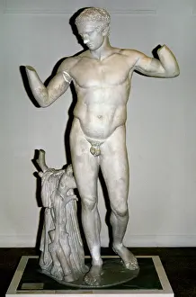 Youn: Diadumenos by Polyclitus. 420 BC