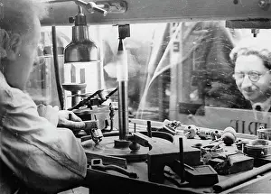 Polisher: Diamond polisher at work