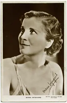 Isobel: Diana Wynyard