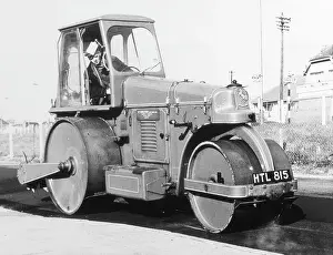 Diesel: DIESEL ROAD ROLLER