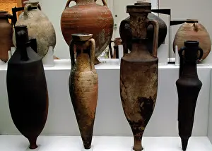 Titus: Different types of roman amphorae. 2nd century BC-3rd centur