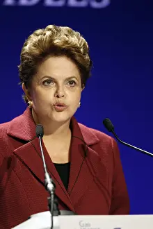 Earings: Dilma Rousseff