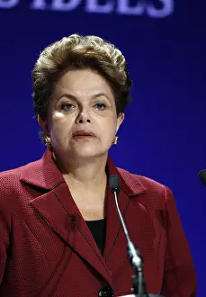 Earings: Dilma Rousseff
