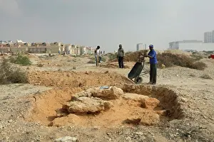 Mounds: Dilmun tomb, Janabiyah, Bahrain