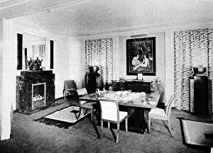 Urns: Dining Room