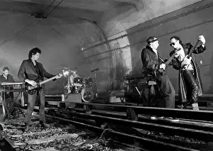 Dire: Dire Straits