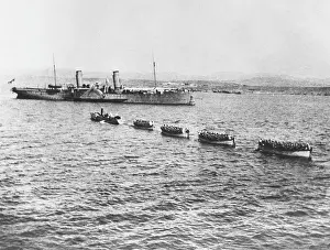 Disembarking in Mudros WWI