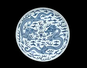 Underglaze: Dish with underglaze blue decoration