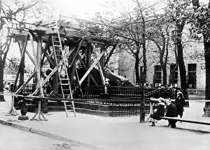 Ladders: Dismantling of the French fortifications of