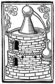 1527: Distillation Apparatus