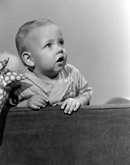 Ov201912: Distracted baby