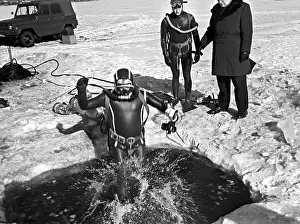 Divers: Divers, 1974