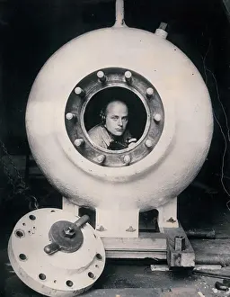 Otis: Diving bell