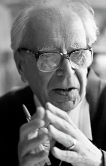 Likhachev: Dmitry Likhachev, 1985