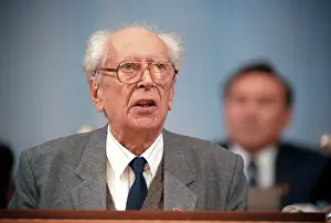 Likhachev: Dmitry Likhachev, 1991