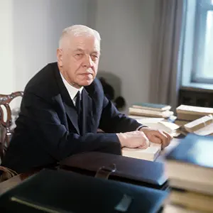 Skobeltsyn: Dmitry Skobeltsyn, 1972