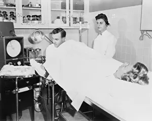 Detected: Doctor performs a Rubin test, at the infertility ?