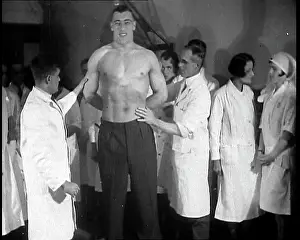 Primo: Doctors Checking the Physique of Primo Carnera