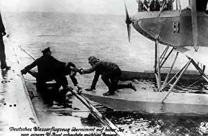 Hydroplane: Document transfer during the submarine warfare in World War