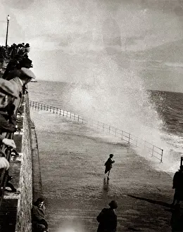 Dodging: Dodging waves