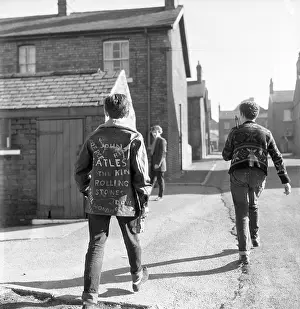 Rockers: Doe Lea Village, Mining