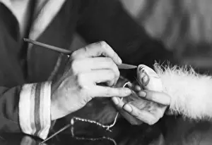 Wanda: Doll maker, 1935
