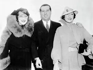 Jansieka: The Dolly Sisters arrive in New York