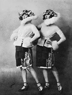 Collies: The Dolly Sisters in League of Notions