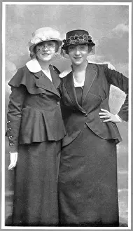 Jansieka: The Dolly Sisters, USA