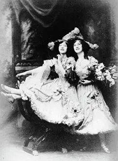 Jansieka: The Dolly Sisters, USA