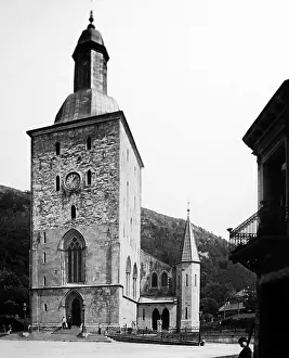Kirke: Dom Kirke, Bergen, Norway