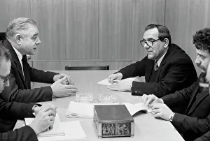 Mintoff: Dom Mintoff visits USSR