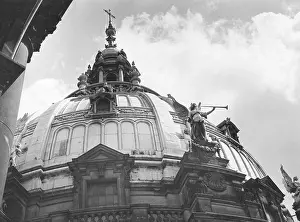 Fanfare: The dome of Berlin Cathedral, 1934