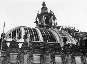 Discs: Dome of the Reichstag in Berlin after the fire, 1933