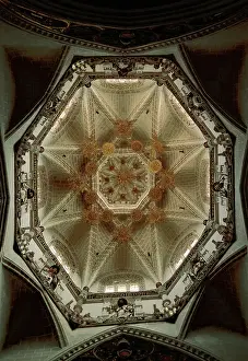 Polygonal: Dome. Seo Cathedral. Zaragoza. Spain