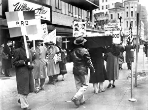 Picketing: Dominican pickets demonstrated against the visit