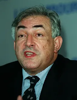 Strauss Kahn: Dominique Strauss-Kahn