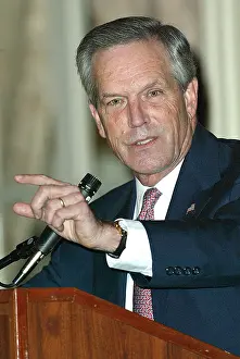 Coun: Don Evans