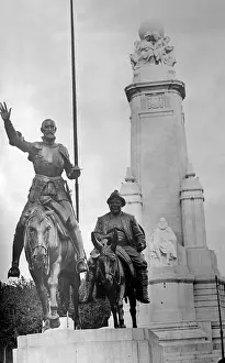 Panza: DON QUIXOTE STATUE