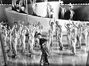 Dona: Dona Drake - actress