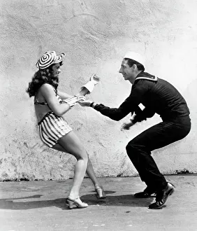 Spangled: Dona Drake - Gil Lamb